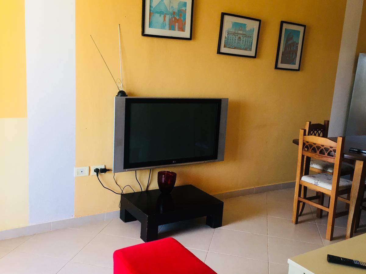 Apartments On The Beach Sarande Exterior photo