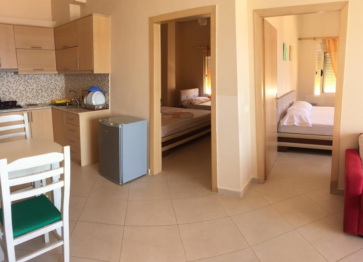 Apartments On The Beach Sarande Exterior photo