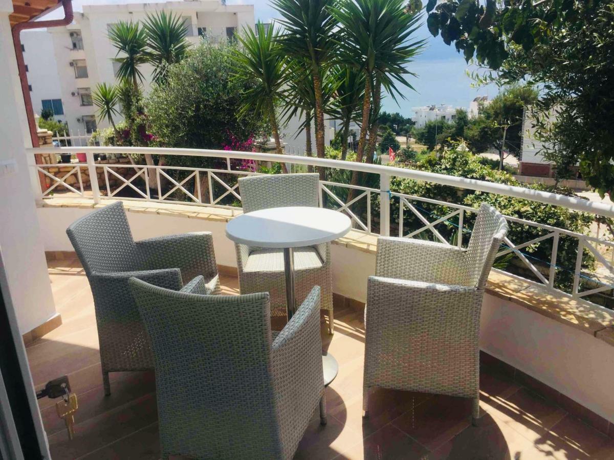 Apartments On The Beach Sarande Exterior photo