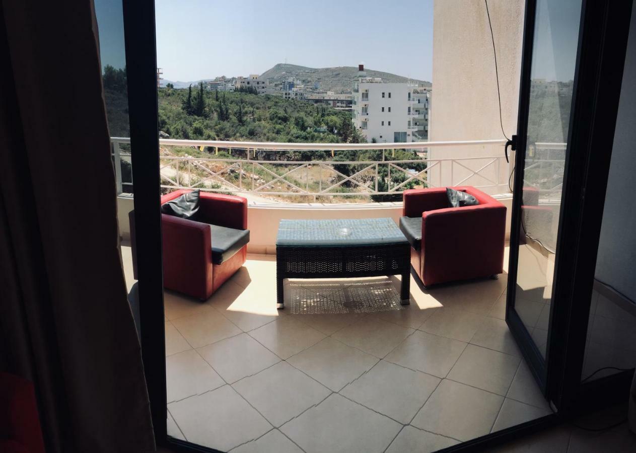 Apartments On The Beach Sarande Exterior photo